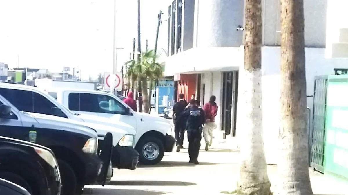 Trasladan a la Fiscalia a detenido con droga