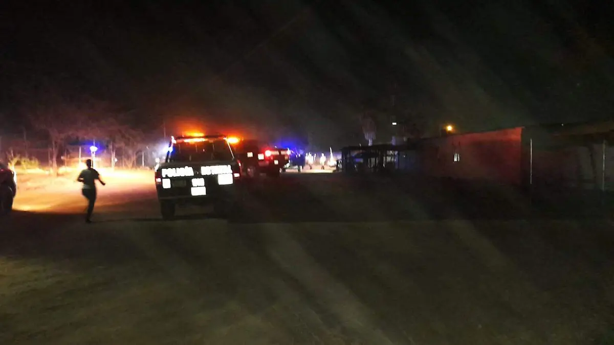 sofocan policías fuerte riña