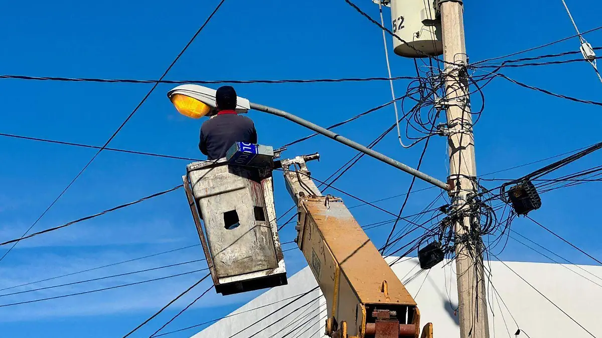 Cmbian lampara en diferentes sectores Vf (4)