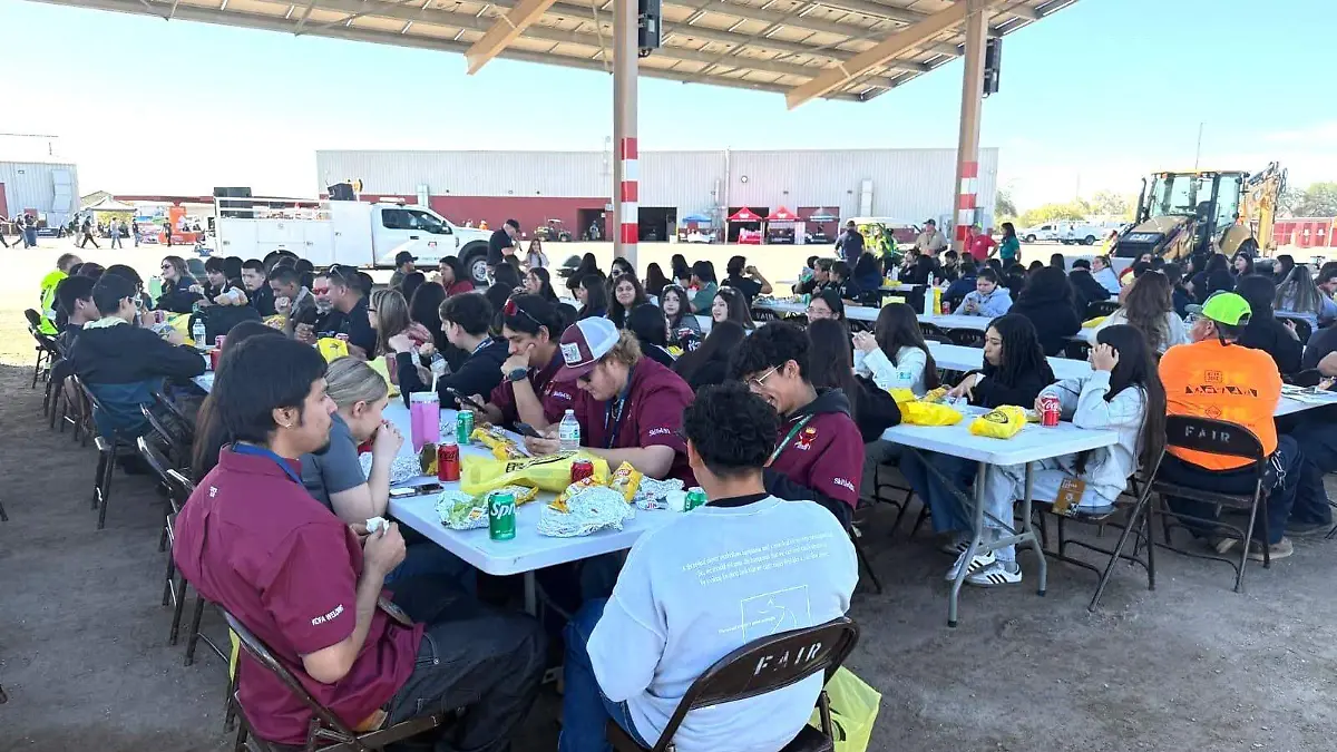 Feria del empleo en Yuma 