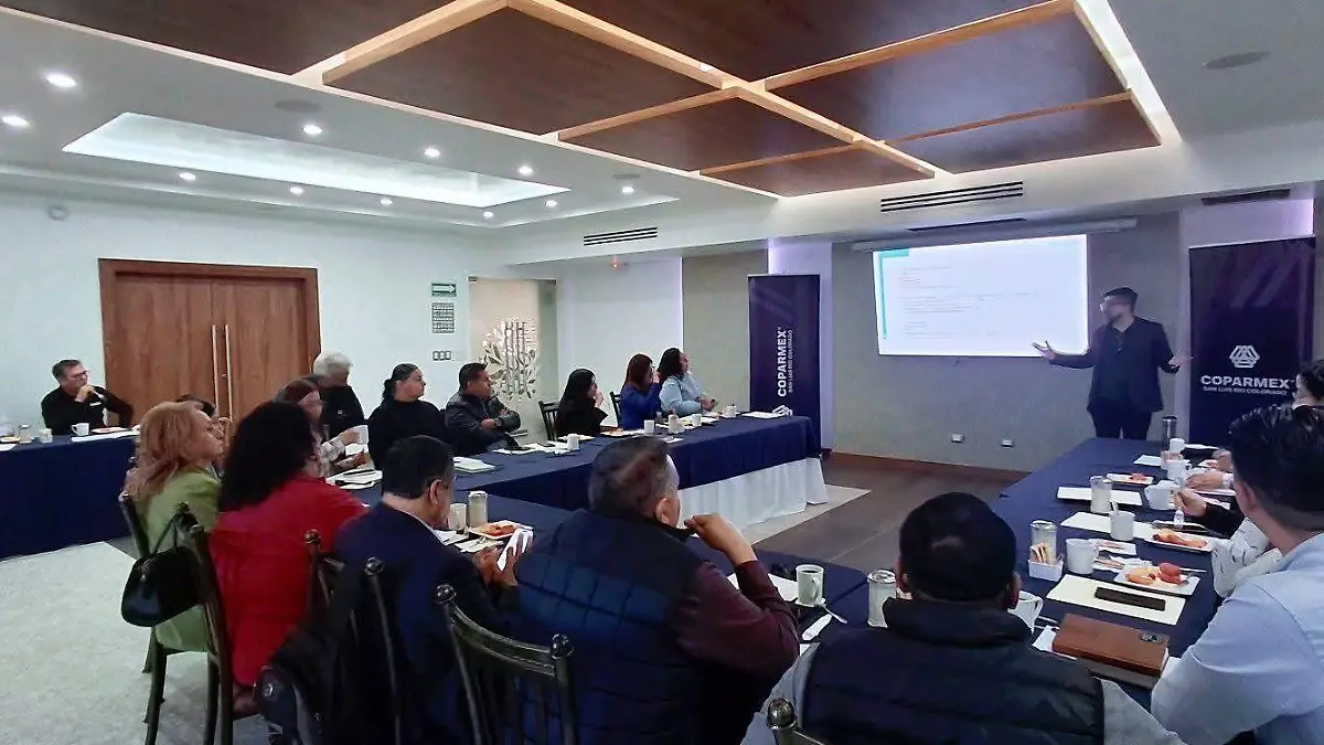 Coparmex continua con capacitaciones (2)