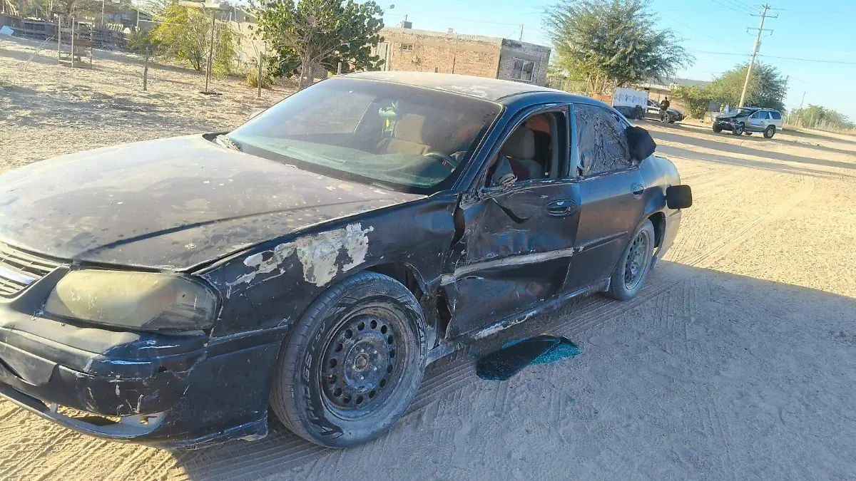 Pasajero lesionado en choque de autos