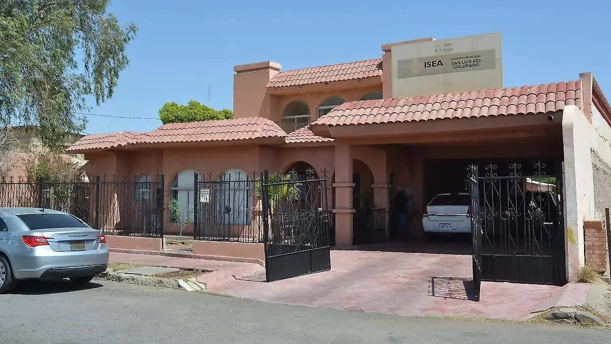 Invitan a inscribirse en ISEA (3)