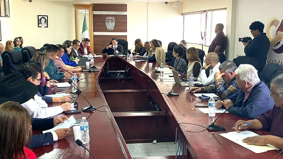 Muchos regidores en los municipios del estado 