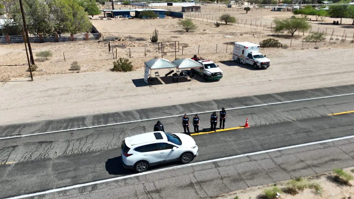 Implementan operativo Corredor Seguro 2026 en ruta a Puerto Peñasco por temporada vacacional