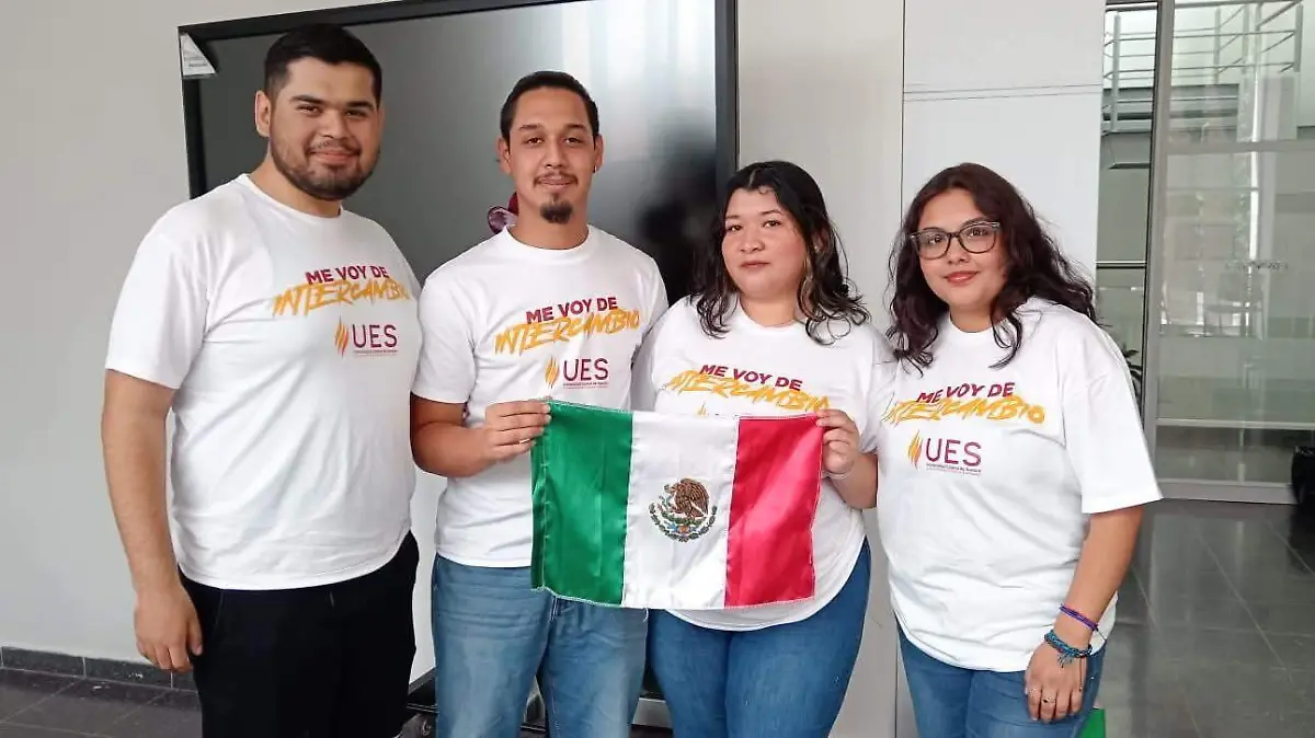 Intercambio estudiantil en UES (5)