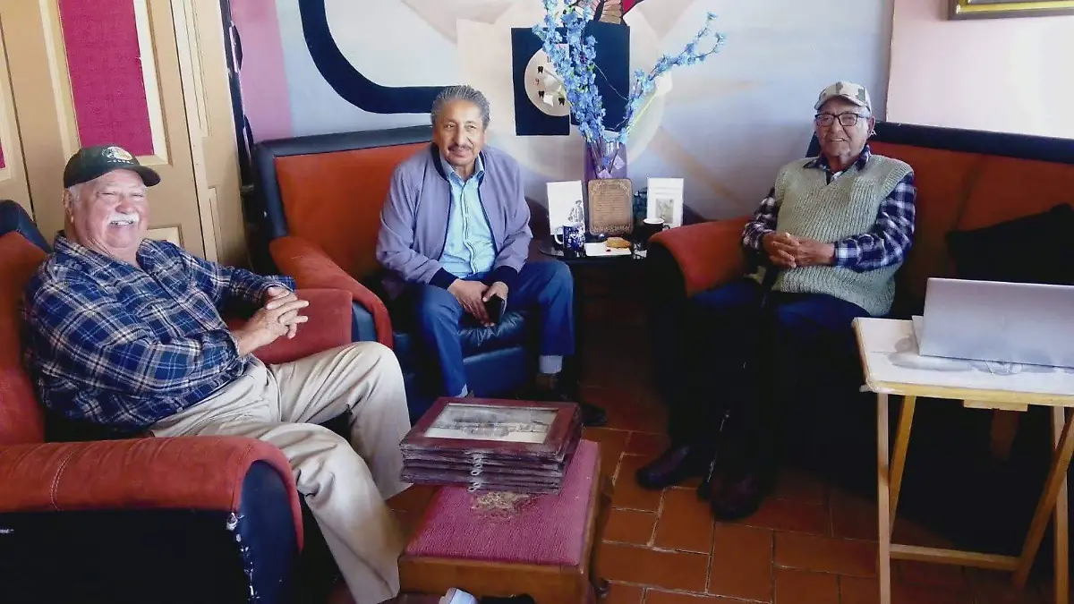 La Tertulia de los viernes (2)