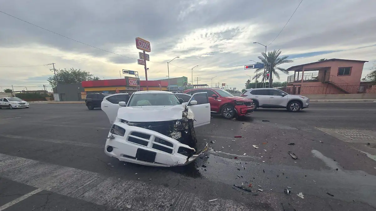 seis heridos en fuerte choque