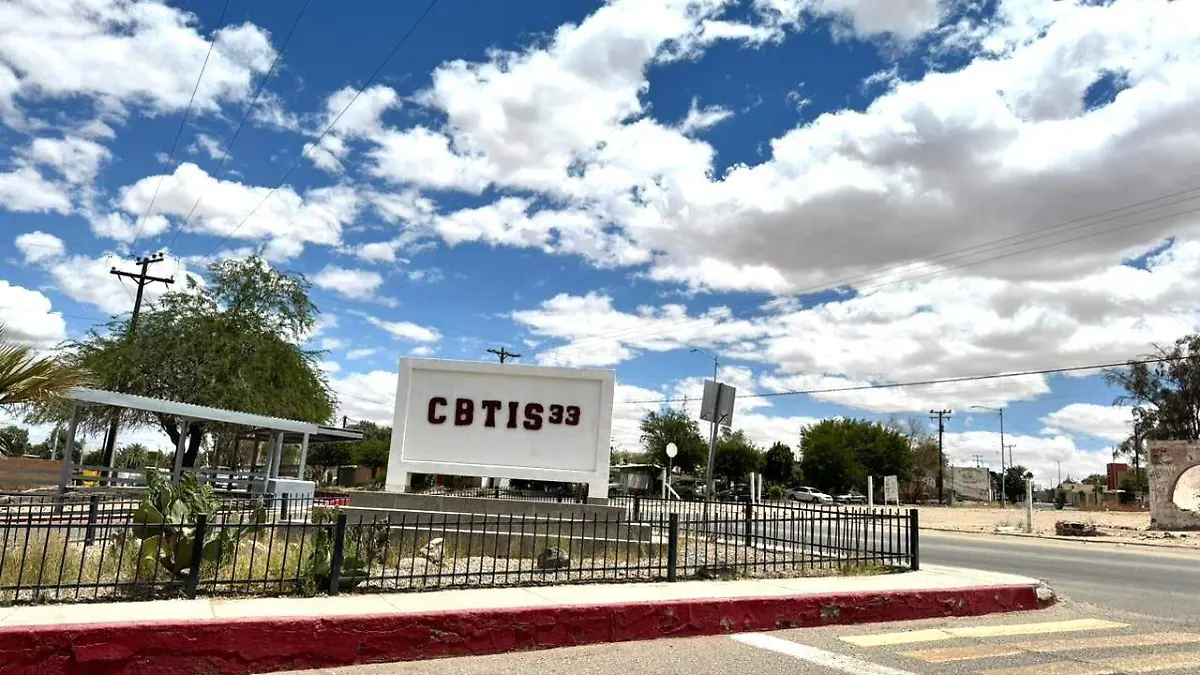 Preparan Semana de Vinculación en el Cbtis 33 VF (1)