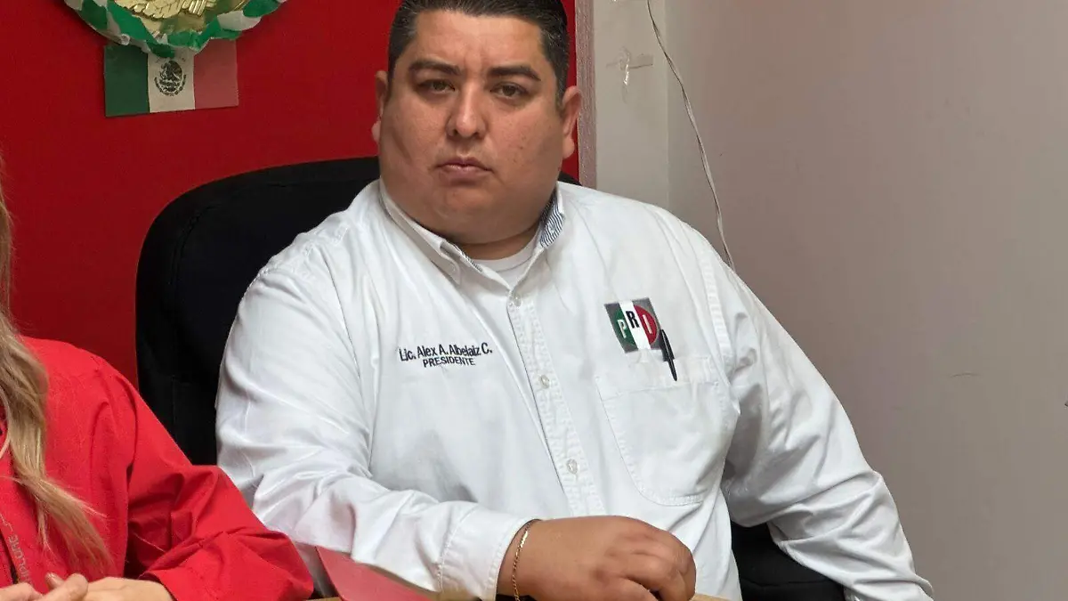 Celebra PRI local resultado en elecciones en Coahuila (2)