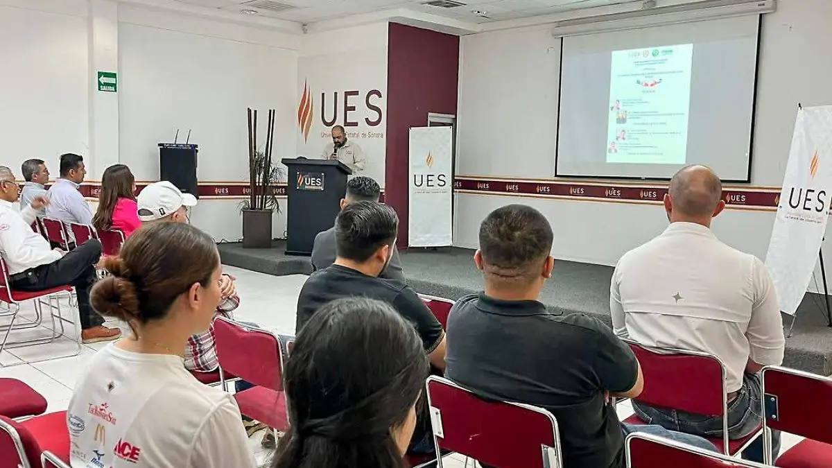 La UES realiza el segundo simposium internacional de tecnologías  (1)