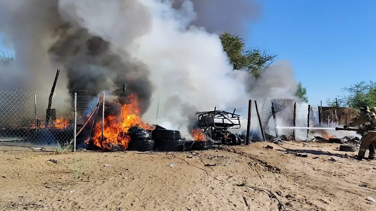 Destruye voraz incendio cuarto de madera