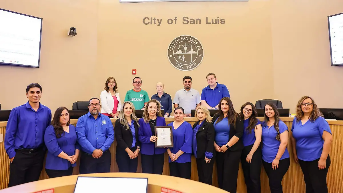Reconocen a San Luis Arizona, por su exelencia (1)