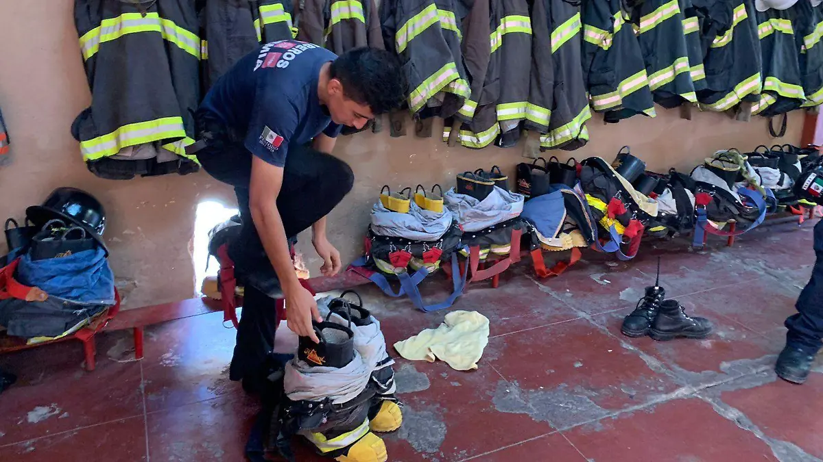 Ofrecen Bomberos Voluntarios de San Luis el Primer Campamento Infantil de Verano VF (1)