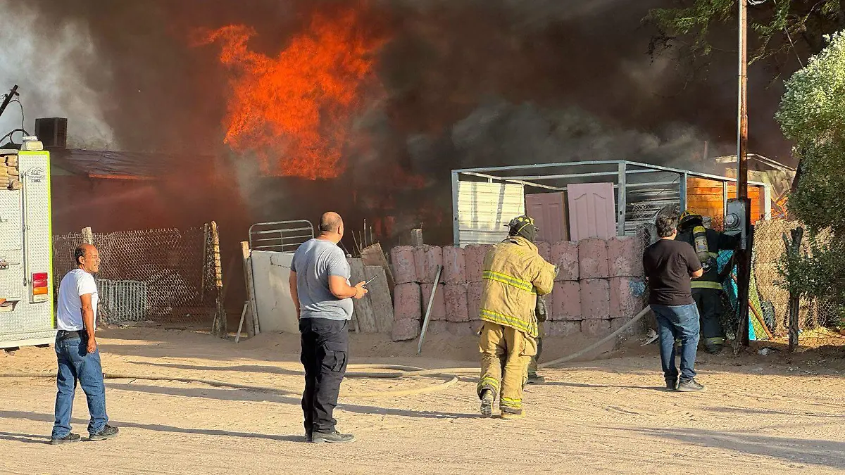  rescate de Sonora internacional está instalando puntos de hidratación en incendios Vf (1)