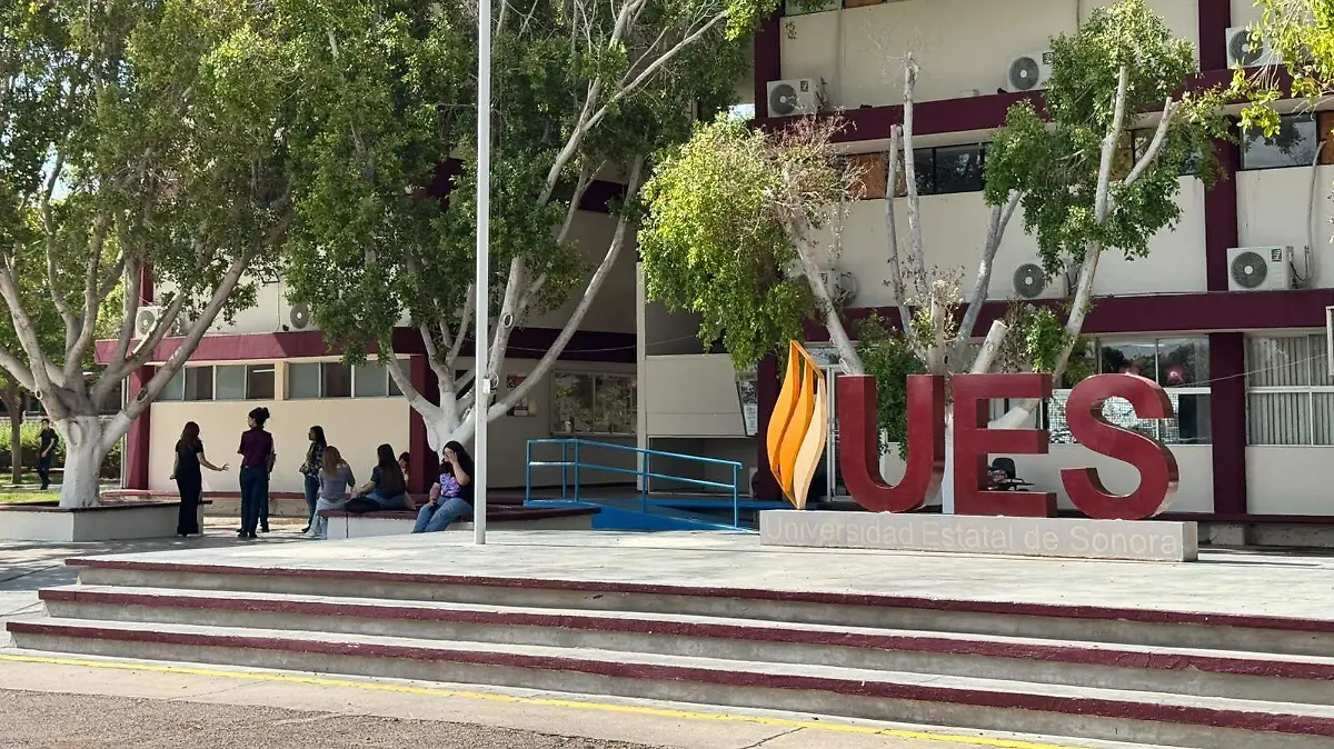 Avanza UES en acreditación de 8 programas educativos VF (2)